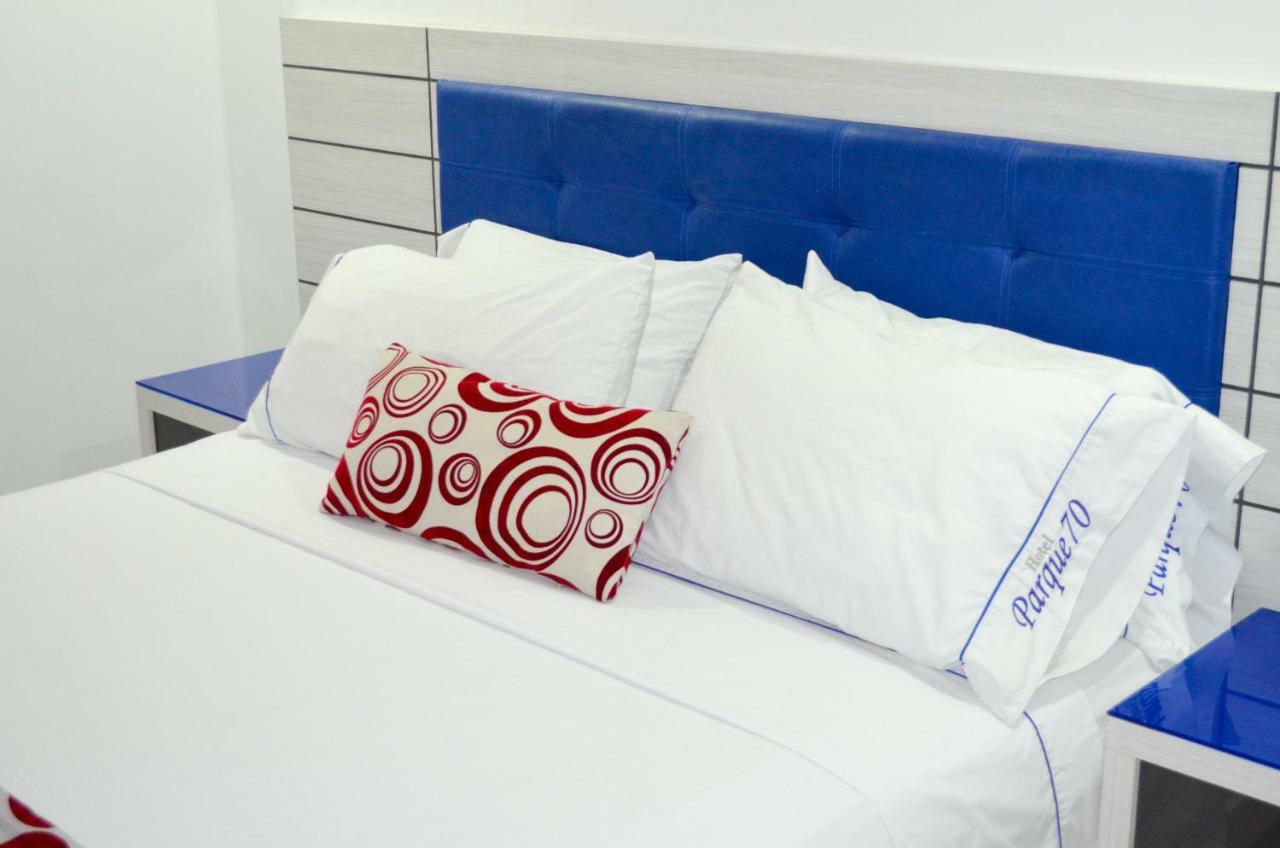 Hotel Parque 70 메딜린 외부 사진